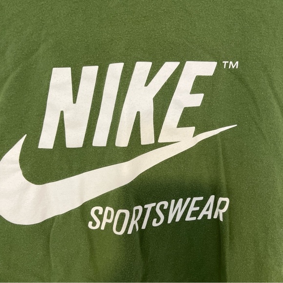 Nike Tee Shirt Men’s Size S Green short sleeve - Picture 3 of 4